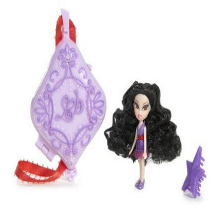 - Lil Bratz Surprise Locket Jade