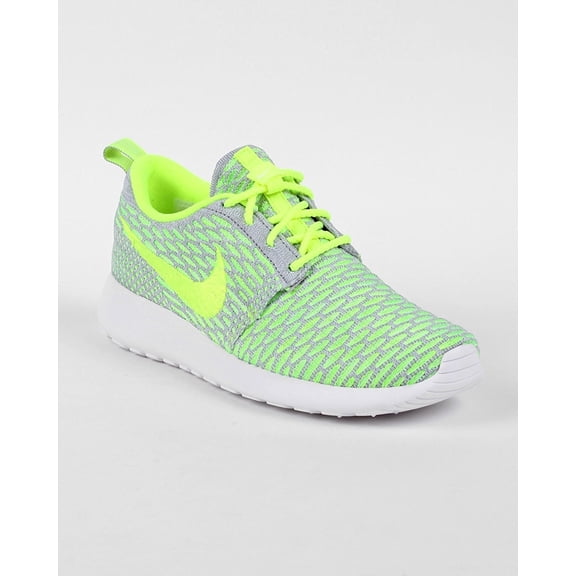 Nike Women's Roshe One Flyknit Running Shoes
