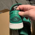 thumbnail image 5 of Ni - ke Ni - ke Air Jordan 1 Low Lucky Green Black Men Classic Casual Shoes AJ1 553558-065, 5 of 5
