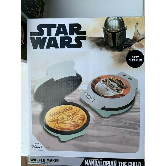 Uncanny Brands Star Wars The Mandalorian The Child Waffle Maker- Baby Yoda