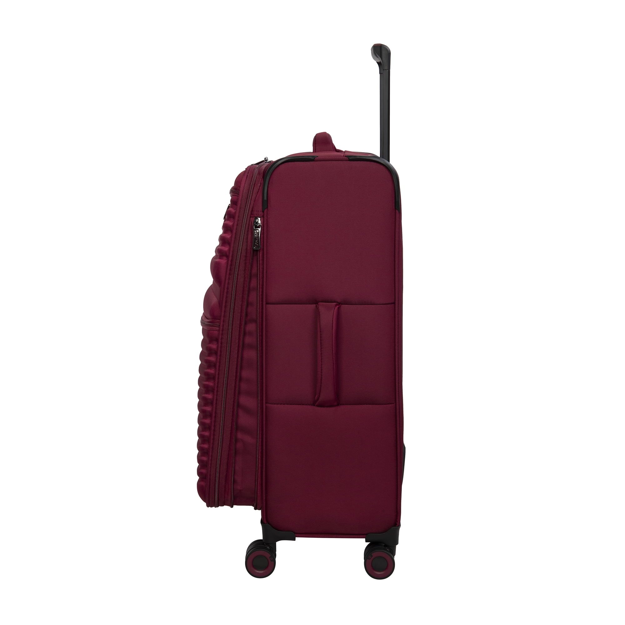 it luggage Precursor 3 Piece Softside Checked 8 Wheel Expandable Spinner Set