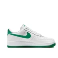 thumbnail image 4 of Nike Air Force 1 07 Low Zapatillas de tabla para hombre Soporte Comodidad Zapatos casuales Zapatillas acolchadas y ligeras transpirables Blanco y verde, 4 of 5