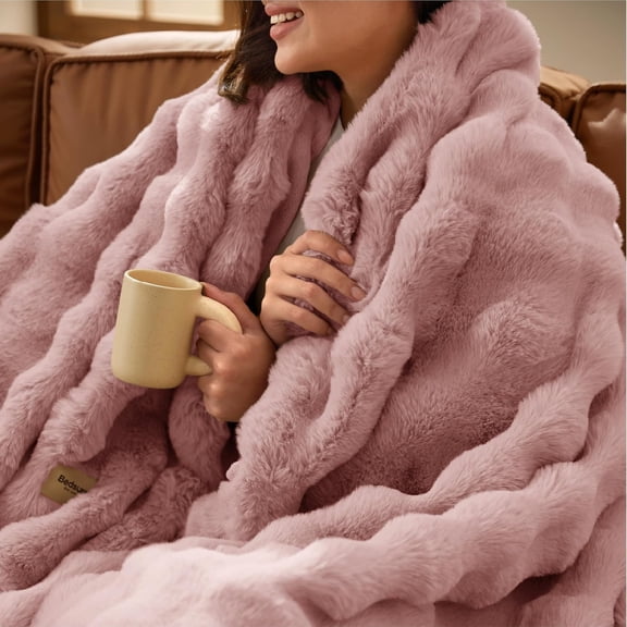 BPPEG Fluffy Fuzzy Dusty Rose Throw Blanket,Soft Cozy Fleece Faux Fur Blanket for Couch,Mauve Dusty Pink Room Decor Coloring Bed Cover,Thick Warm Plush Shaggy Women Birthday Gifts