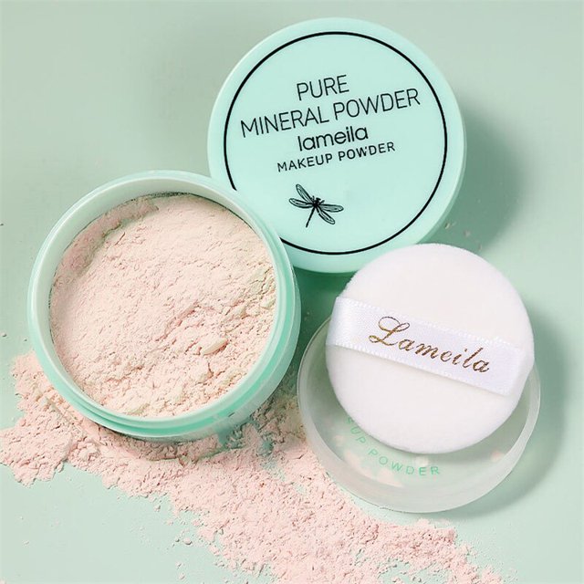 3 Colors Makeup Loose Powder Transparent Natural Face Finishing Powder Professional Oil-control Waterproof Matte Setting Powder03 Natural color He Qiyong unisex