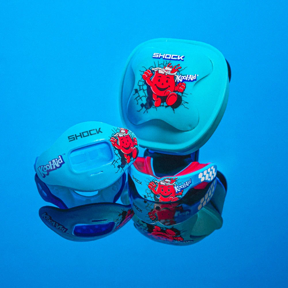 Shock Doctor Youth Gel Max Flavor Mouthguard with Ventilated Mouthguard Case Bundle, Kool-Aid Tropical Punch