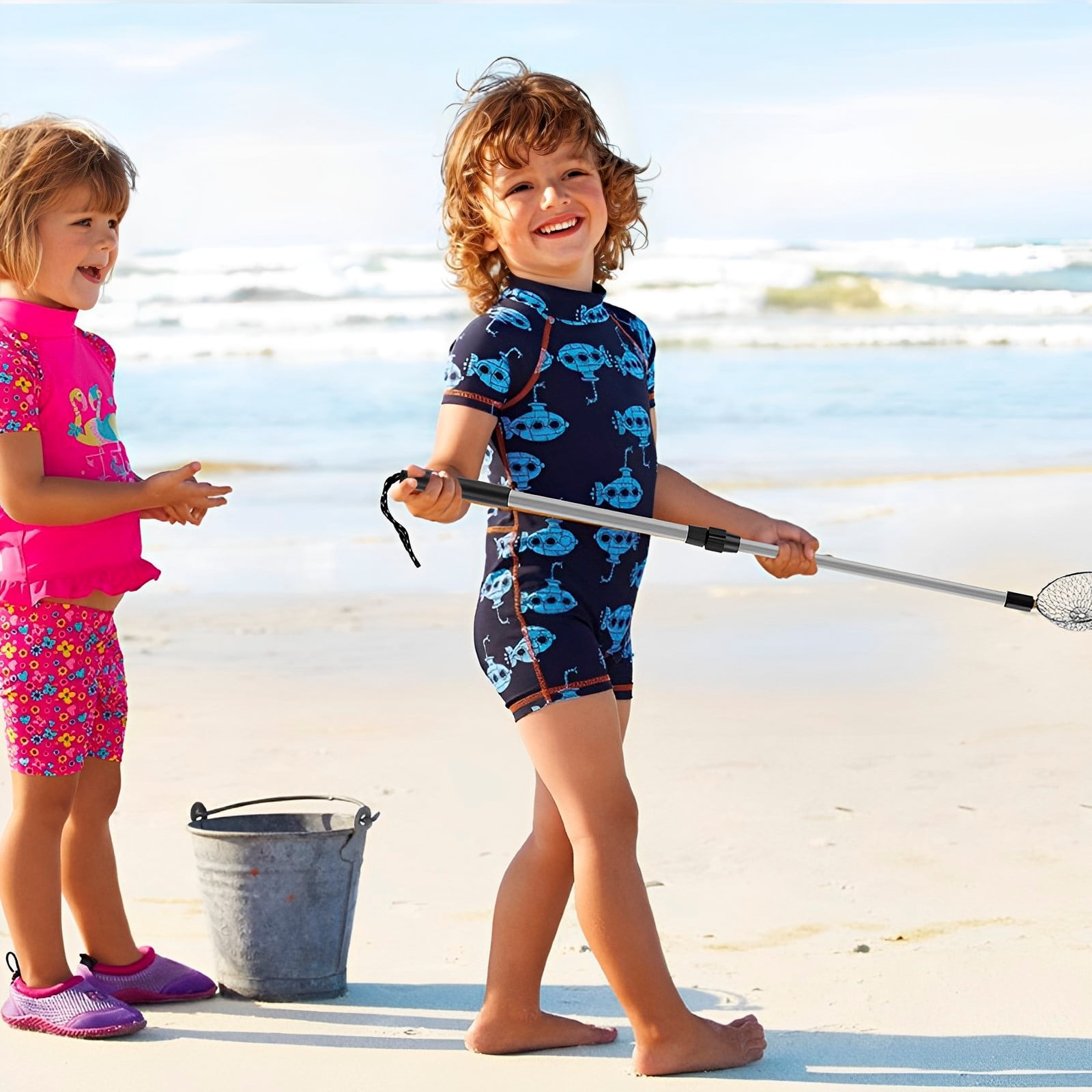 Protoiya 2Pcs Sand Sifters 21.3 to 32.6inch Adjustable Telescoping Beach Shovel Seashell Hunting Rocks Sifting Tool Portable Detachable Shark Teeth Sifter Beach Scoop for Beach Travel