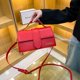 thumbnail image 1 of Jacquemus bolsa 2023 nuevo francés textura avanzada axila bolsa larga portátil hombro pequeño bolso cuadrado, 1 of 4