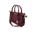 thumbnail image 2 of Bandolera Michael Kors Sheila Small de piel saffiano, 2 of 5