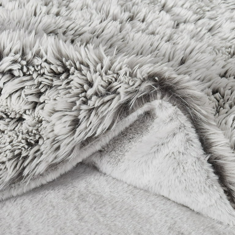 Frye Arctic Luxe Faux Fur Throw Blanket 