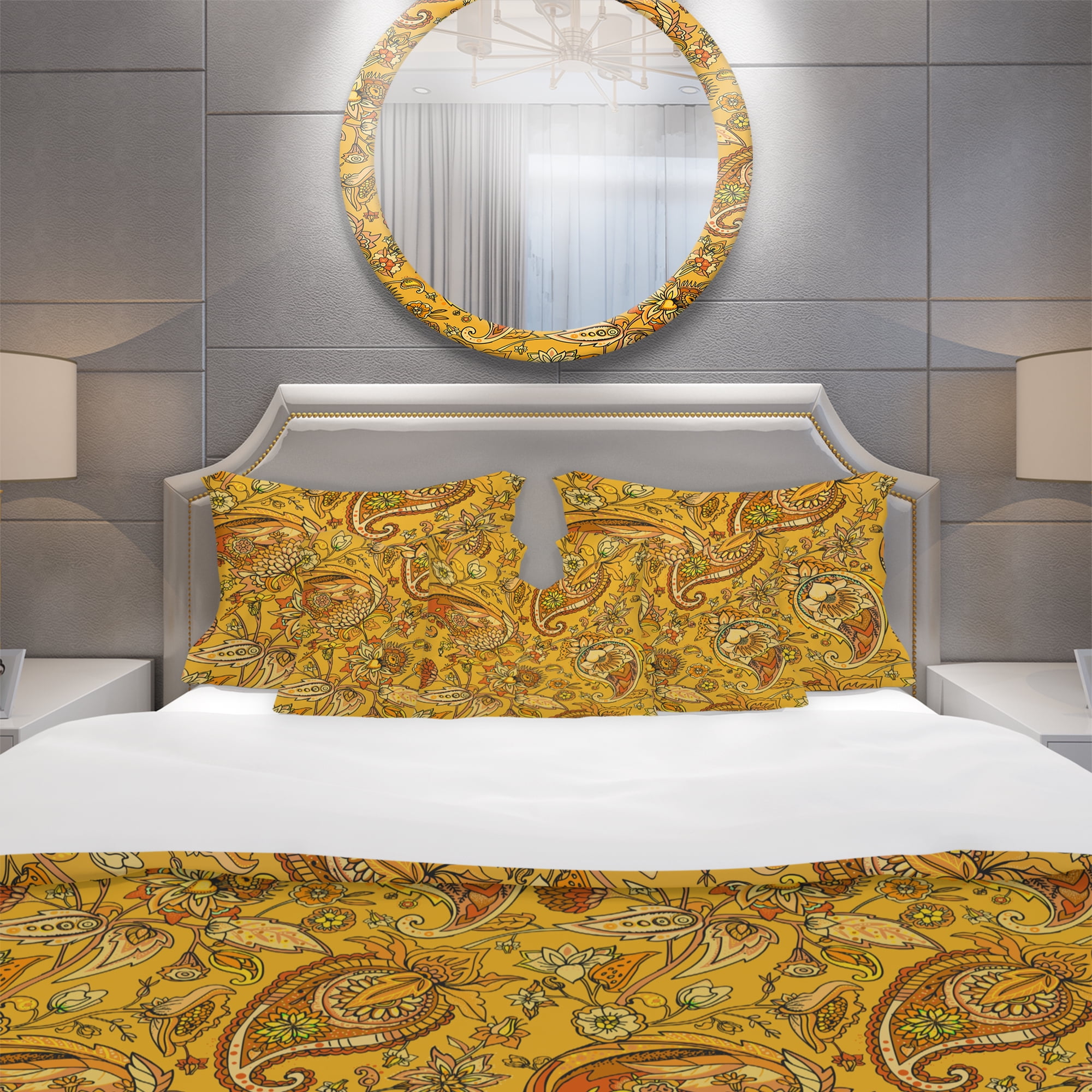 Designart 'Oriental Paisley Pattern' Designer Duvet Cover Set