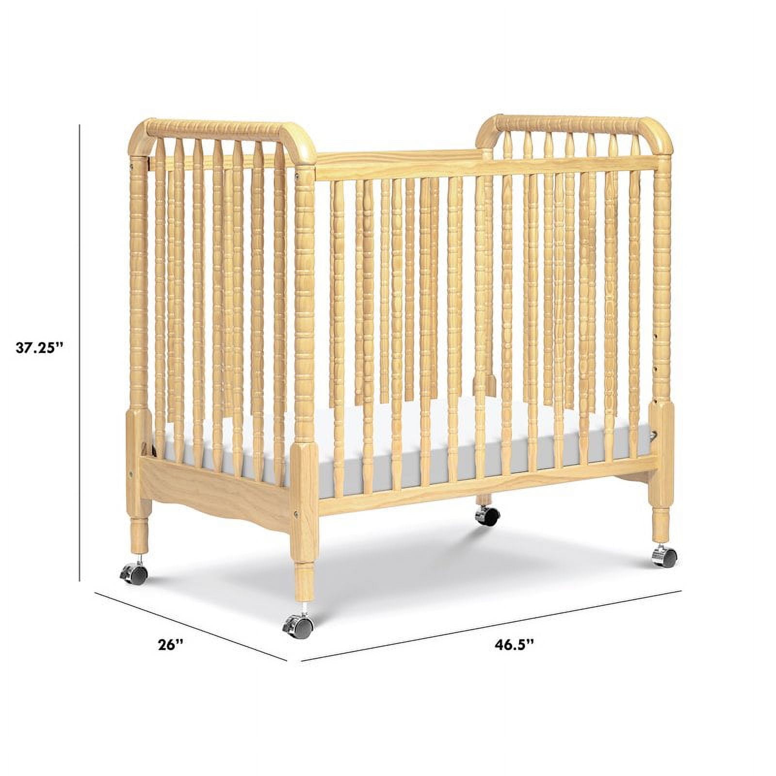DaVinci Jenny Lind 3-in-1 Convertible Mini Crib