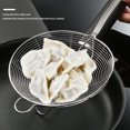 thumbnail image 2 of Cucharón antigrasa resistente al calor, mango largo ergonómico para cocinar de forma segura, grado profesional, fácil de limpiar, apto para lavavajillas (acero inoxidable 18/8), 2 of 6
