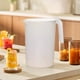 thumbnail image 1 of Jarra de agua de plástico de 2L | Garrafa de Gran Capacidad | Tetera resistente al calor | Recipiente infusor de frutas | Cristalería fácil de limpiar y duradera para el hogar y fiestas, 1 of 5
