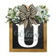 thumbnail image 1 of Corona personalizada con apellido | Letrero colgante para la puerta principal | Decoración de madera con monograma para la entrada de la casa durante todo el año, 1 of 1