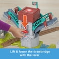 thumbnail image 4 of Set de tren de juguete Thomas & Friends Talking Bulstrode con puente, 4 of 6