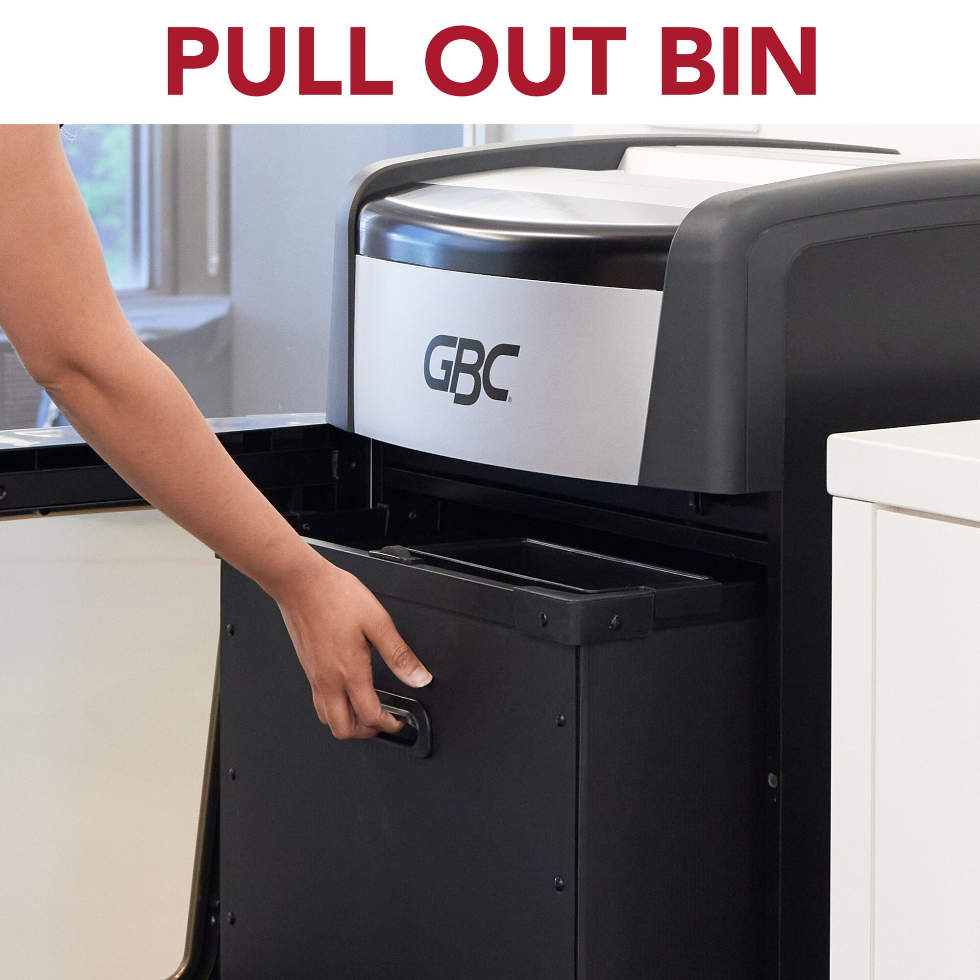 GBC Momentum Paper Shredder X26-32 Super Cross-Cut P-4 Anti-Jam 26 Sheets -