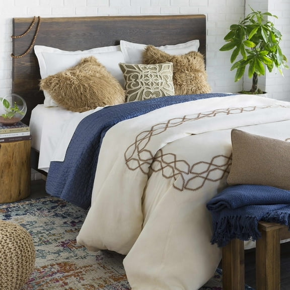 Boutique Rugs Arnaudville Throw Pillow