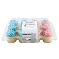 thumbnail image 3 of Cupcakes Freshness Guaranteed cotton candy glaseado con chispas de azúcar 283 g, 3 of 5