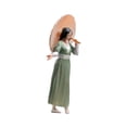 thumbnail image 2 of Figura de niña de las costumbres antiguas, de resina, independiente y pintada a mano, a escala 1/64, para proyectos de bricolaje. Verde, 2 of 9
