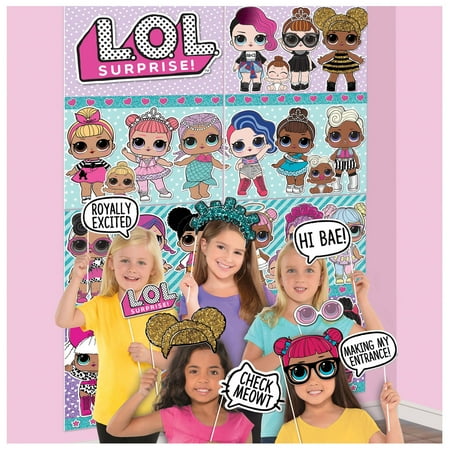 LOL Surprise Scene Setter with Photo Booth Props
