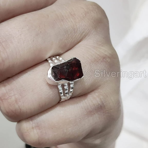 Natural Garnet Ring, Rough Garnet Gemstone Ring, January Birthstone, Doted Band, 925 Sterling Silver, Womens Ring, Christmas, Thanksgiving, Handmade, Statement Jewelry, Rough Gemstone Jewelry
