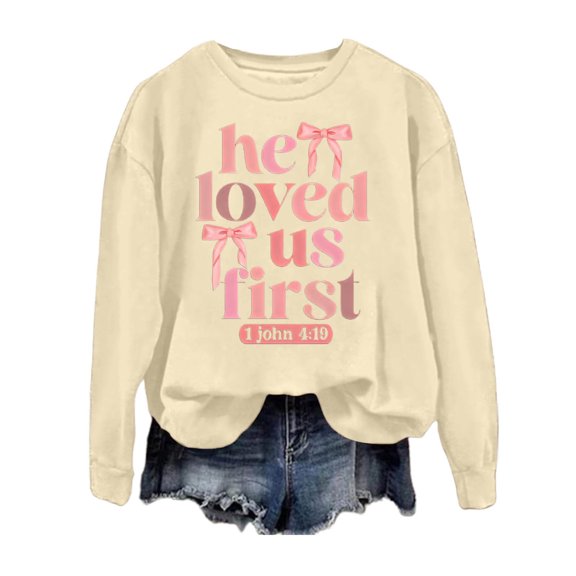FASHOFT Valentine's Day Sweatshirts for Women Love Heart Graphic Pullover Crewneck Long Sleeve Tops Valentine's Day Sweatshirt Beige L