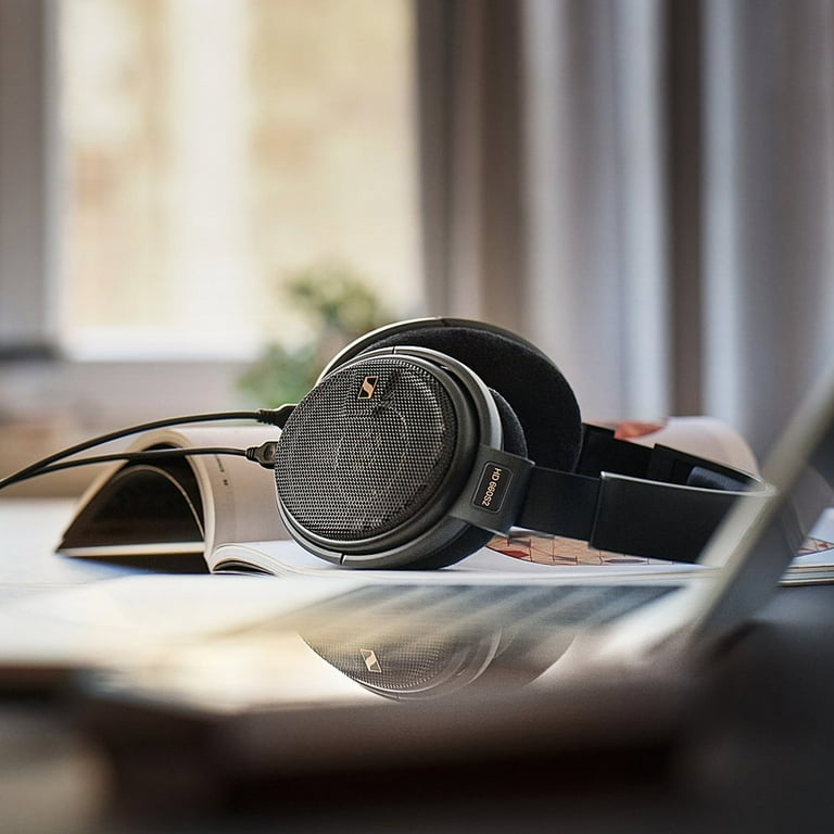 Sennheiser HD 660S2 Studio Recording Wired Headphones with Vented