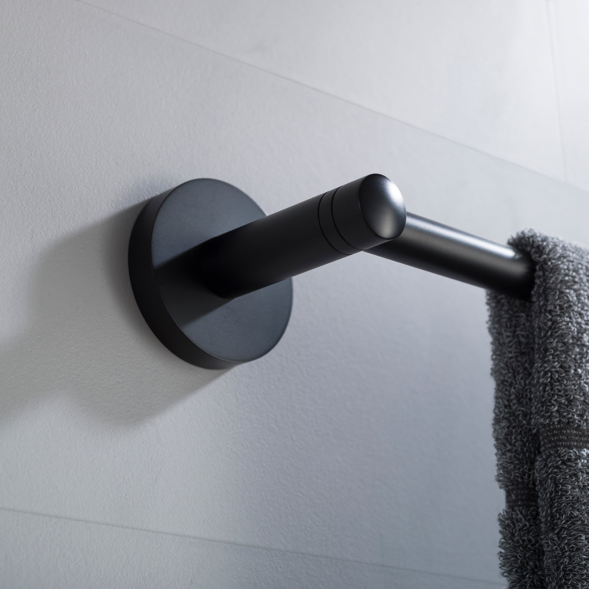 KRAUS Elie 18-inch Bathroom Towel Bar, Matte Black Finish