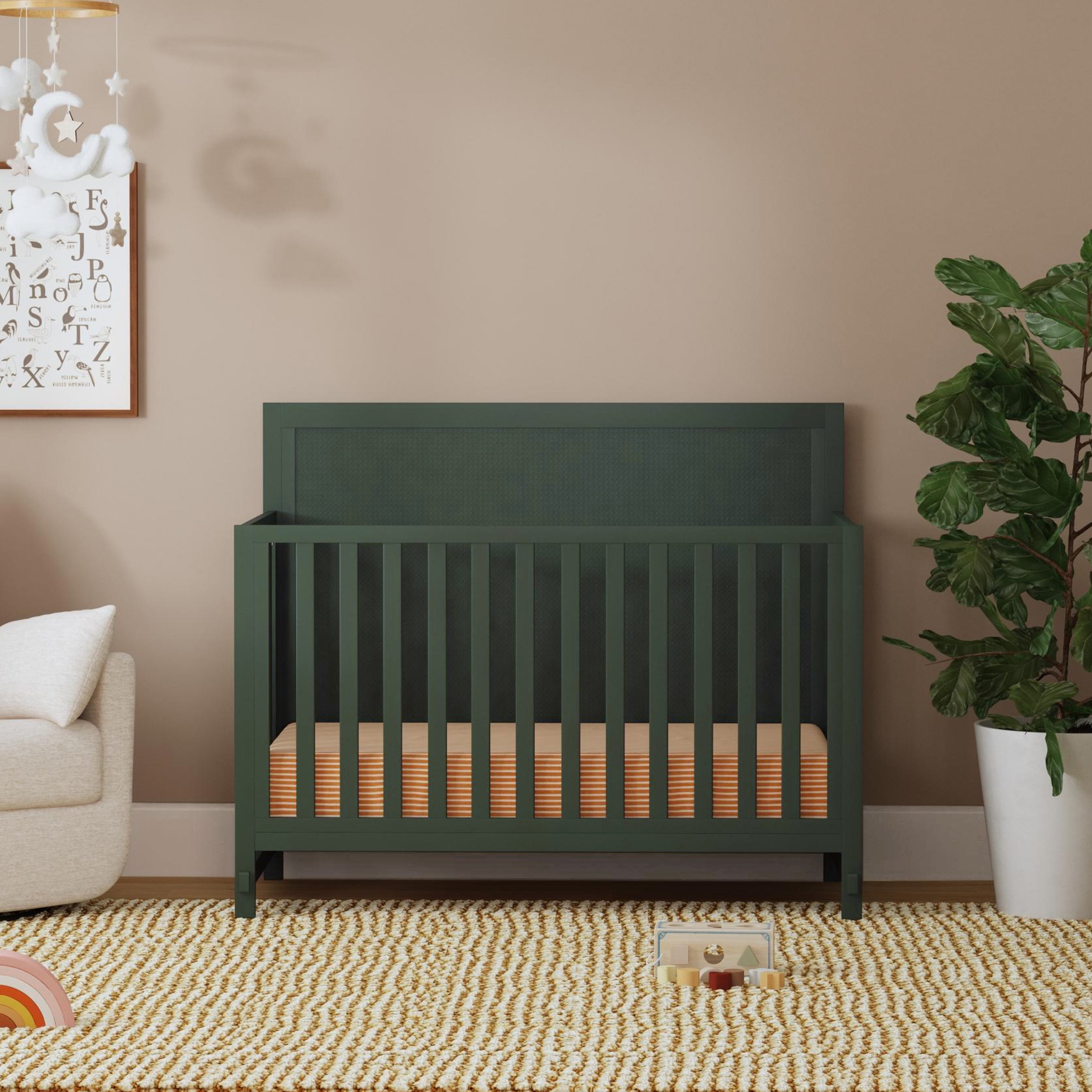daVinci Margot 4-in-1 Convertible Crib, Honey