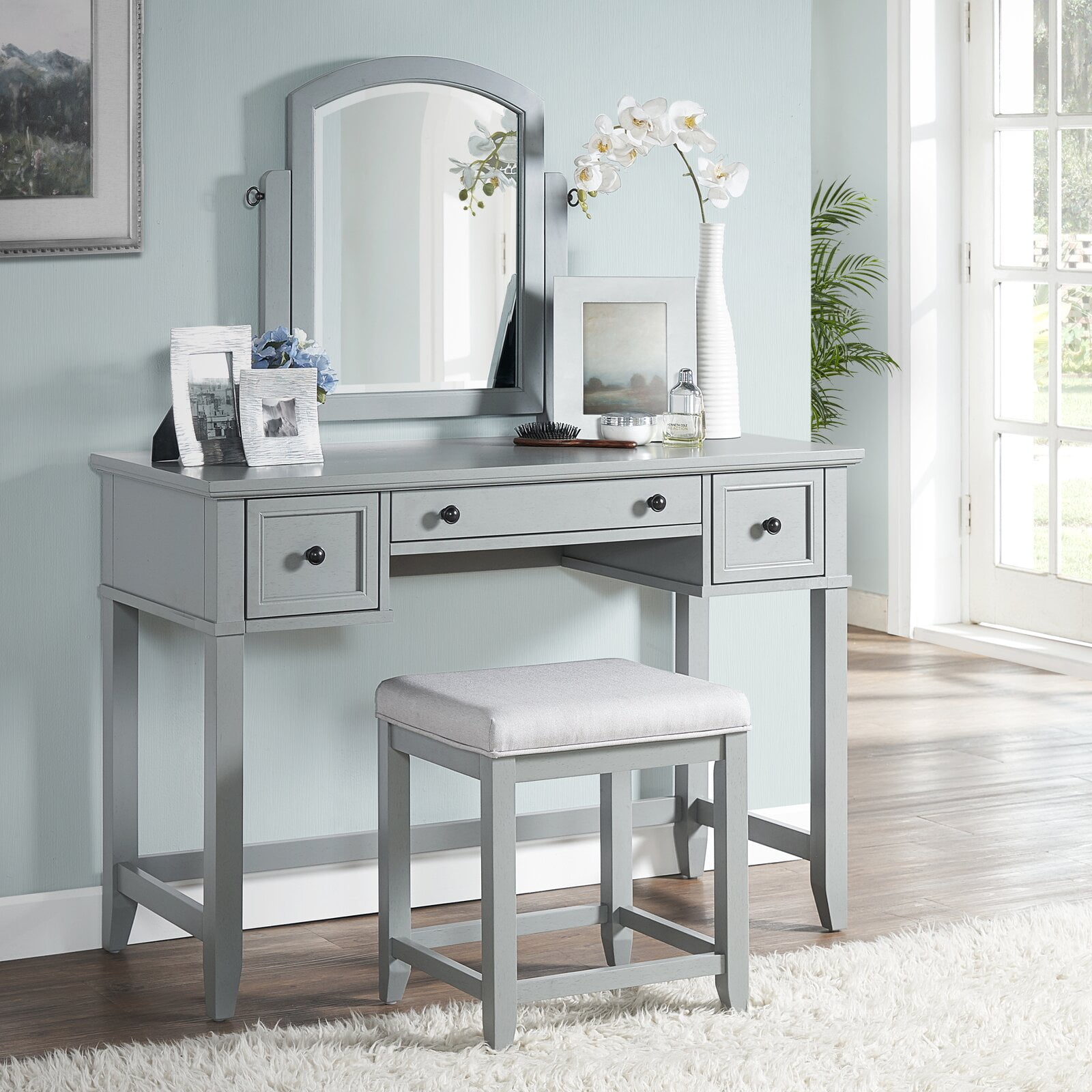 Manette vanity online stool