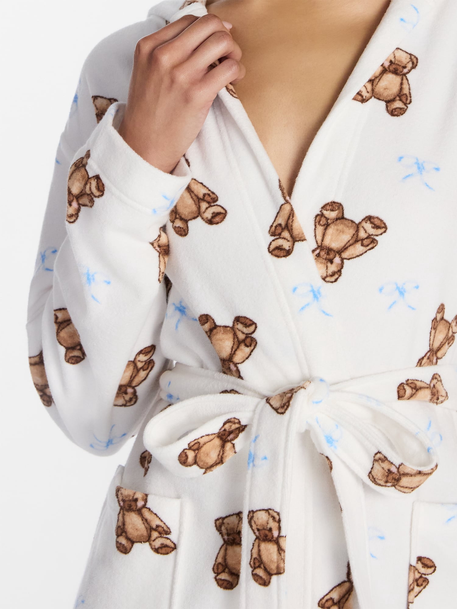 No Boundaries Terry Hooded Robe, Women’s and Women’s Plus S-3X