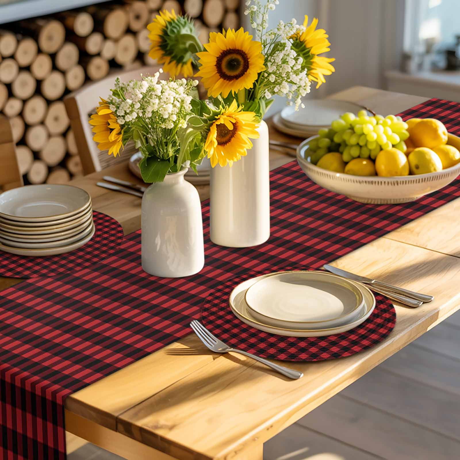Round Woven Placemats set of 6, Rustic Red Black Buffalo Check Plaid Pattern Washable&Heat Resistant Plastic Wipeable Placemats for Round Table Christmas Kitchen Dining Table Decor, 13in,