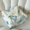 thumbnail image 4 of Manta doble de tafetán hueco catiónico de lana de cordero | Manta cálida y acogedora para la oficina o el hogar | Funda de franela suave para sofá cama o siesta, 4 of 7