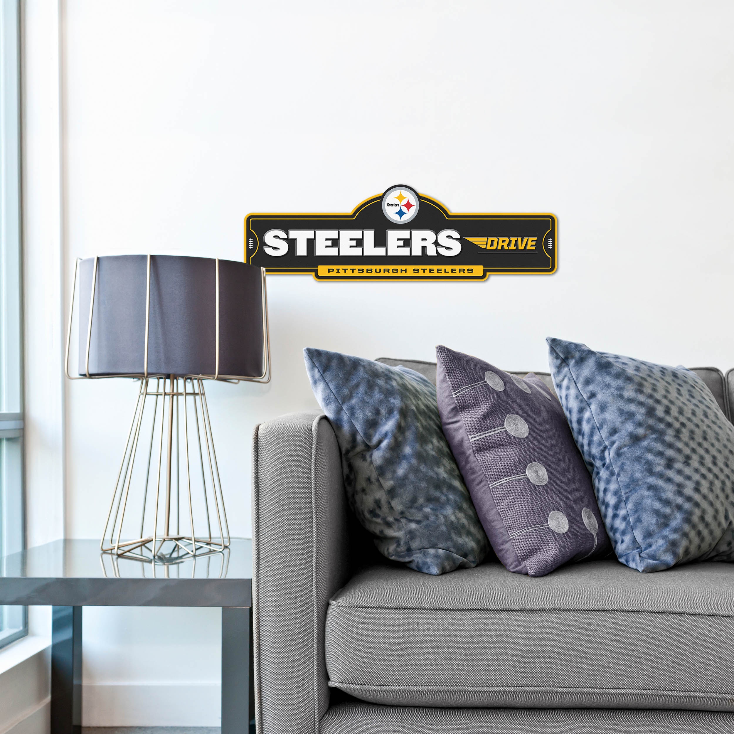 YouTheFan NFL Pittsburgh Steelers Street Sign