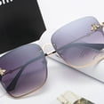 thumbnail image 3 of Gafas de sol Minnieouse cuadradas para Mujer Multicolores, 3 of 6