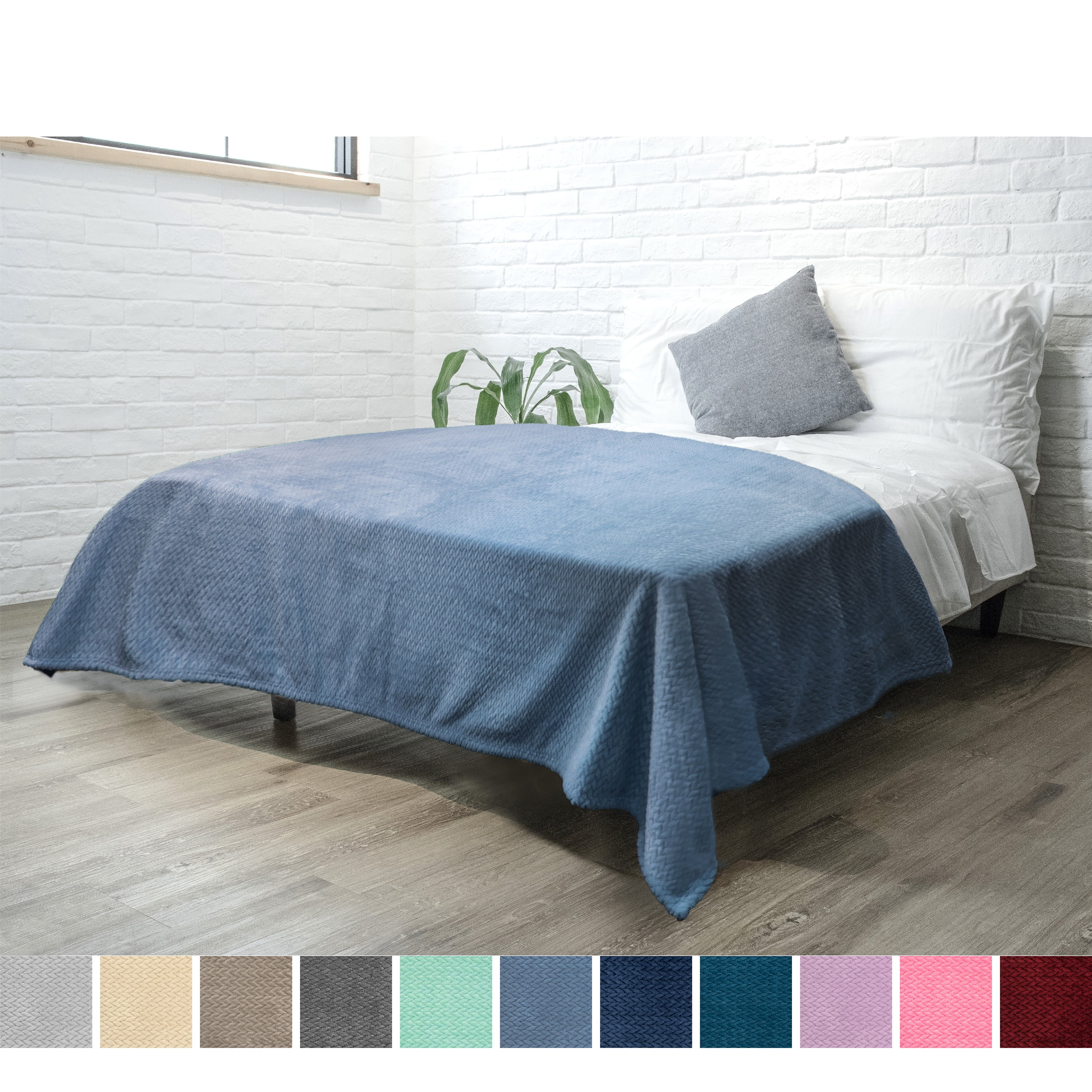 PAVILIA Luxury Dusty Blue Fleece Throw Blanket Silky Velvet