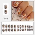 thumbnail image 3 of Uñas postizas adhesivas SWEKKE cortas cuadradas con hojas de arce otoñales, 24 piezas, 3 of 7