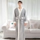 thumbnail image 1 of Albornoz de franela para hombre y mujer, bata de noche cálida de lana de Coral, ropa de dormir gruesa, Kimono de terciopelo, Otoño e Invierno, 1 of 5