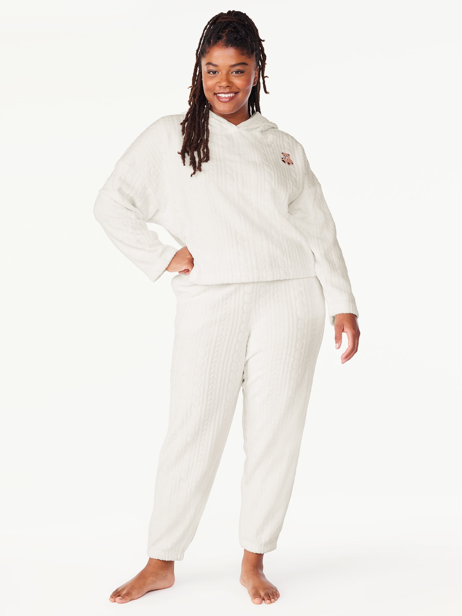 Joyspun Women’s Plush Pajama Set, Sizes XS to 3X