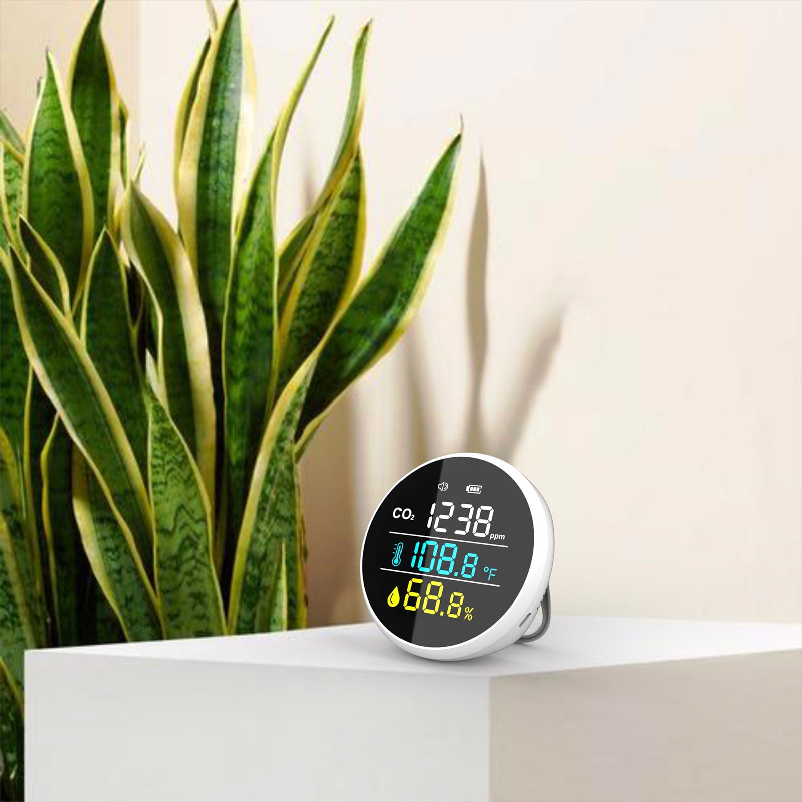 Wall Mount Air Quality Monitor With CO2 Detection And Live Display Suitable For Indoor Dampness Temperature And Warnings