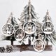 thumbnail image 2 of 6 piezas de decoración navideña colgante hueco regalos redondos antidecoloración con cordón diseño de escena de madera Feliz Navidad alce Papá Noel muñeco de nieve colgante recuerdo de fiesta, C, 2 of 5