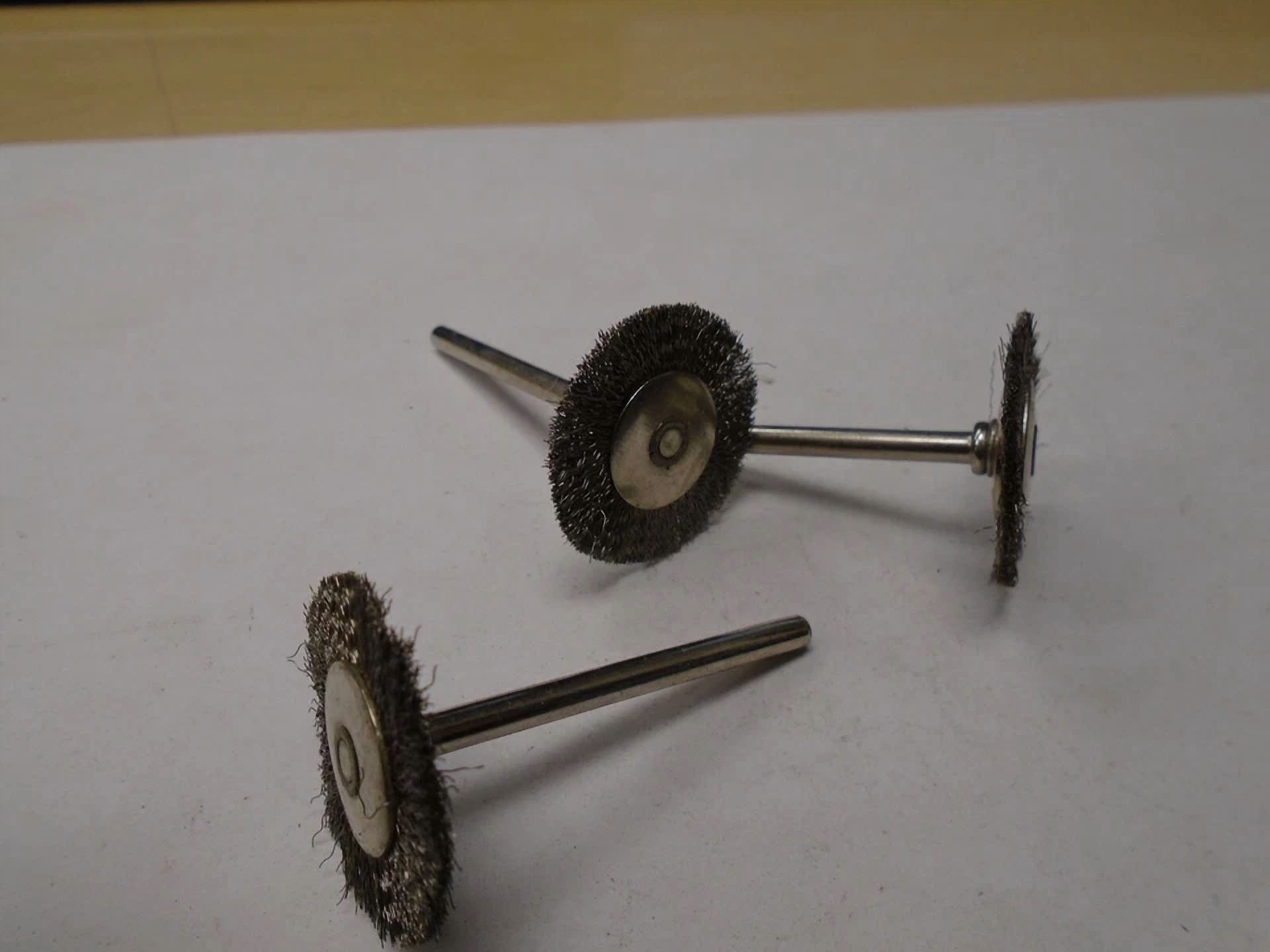CIRCLE- Wire Brush 1" 1/8" Shank Fits Dremel New 3Pcs #8332