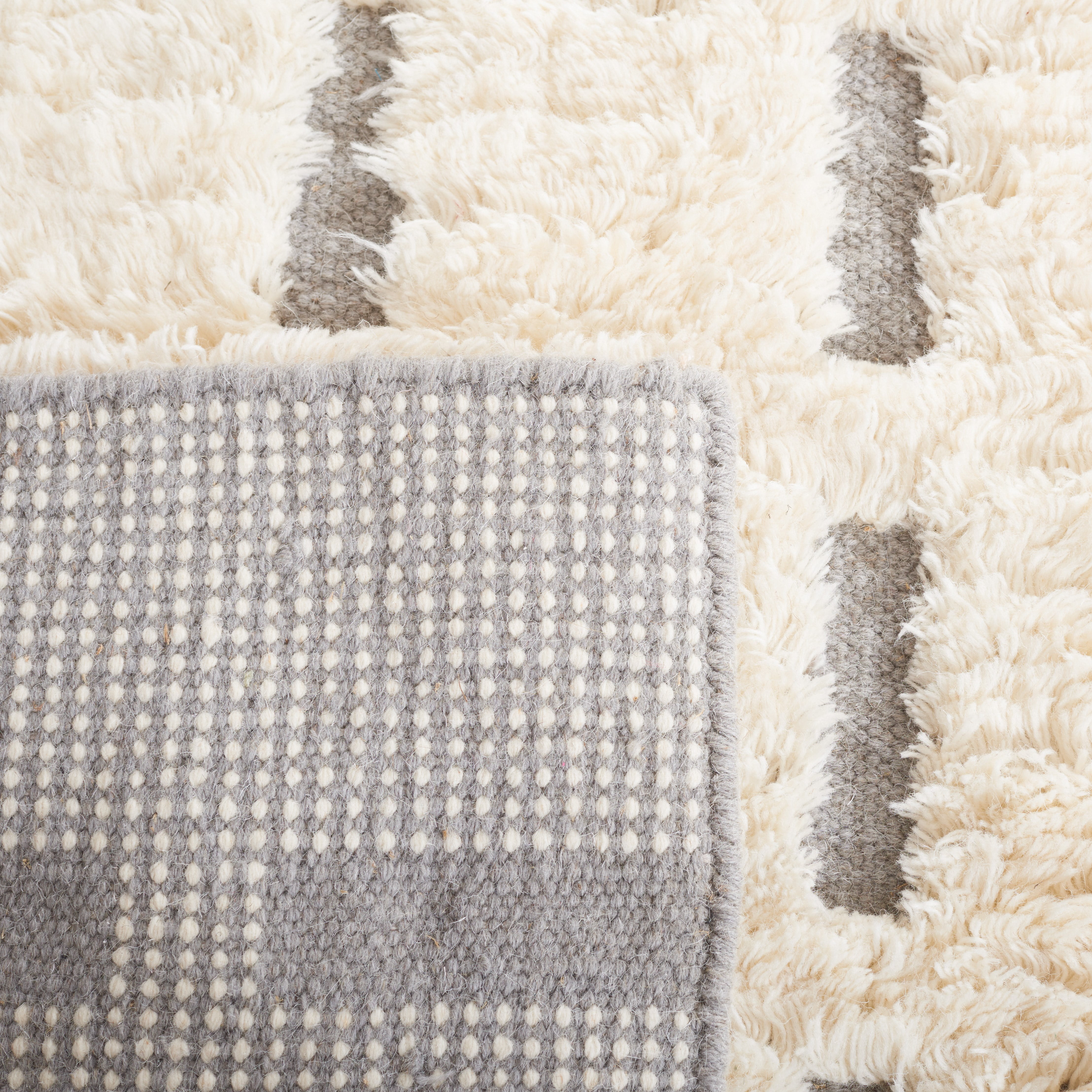 SAFAVIEH Casablanca Tanja Geometric Area Rug, Grey/Ivory, 8' x 10'