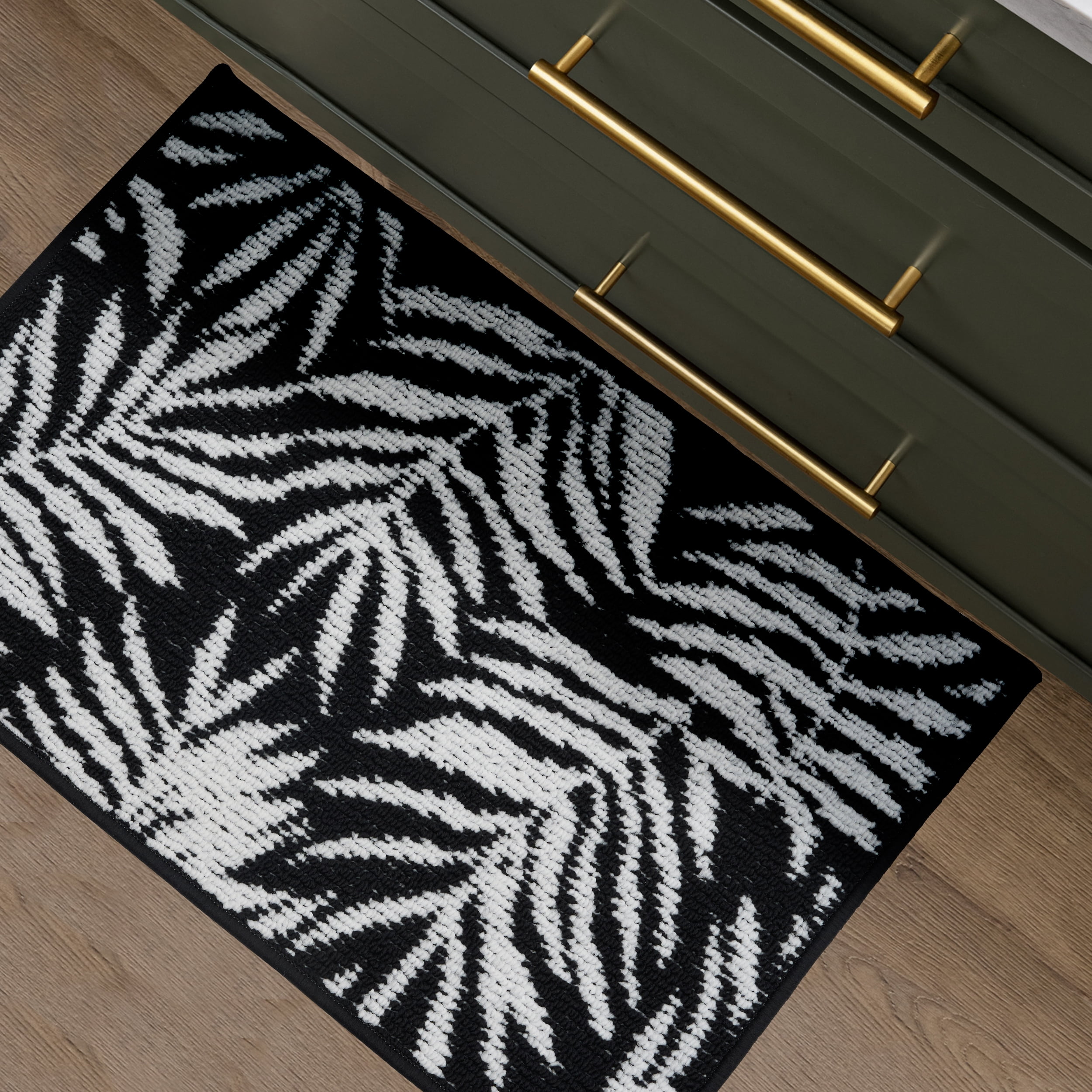 (2 pack) Mainstays Jacquard High Low Loop Kitchen Mat 18"x 27" Rich Black & Arctic White