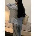 thumbnail image 4 of Camisetas de manga larga para mujer, informales, holgadas, versátiles, lisas, a la moda, resistentes al sol, para uso diario, para la oficina, sencillas, con cuello redondo y elegantes., 4 of 6