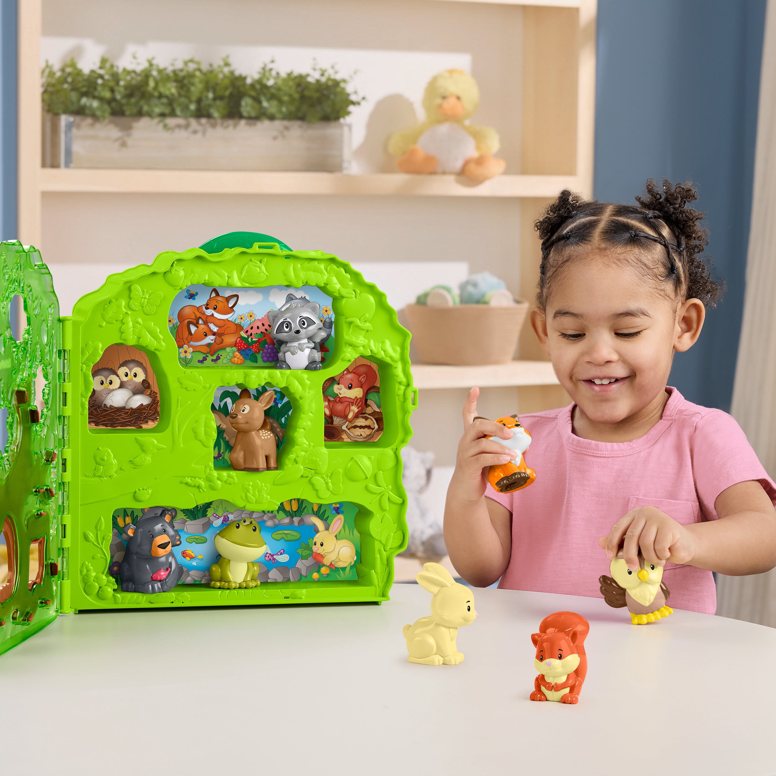 Fisher-Price Little People Forest Friends Carry Case Toddler Playset with Figures, 9 Pieces