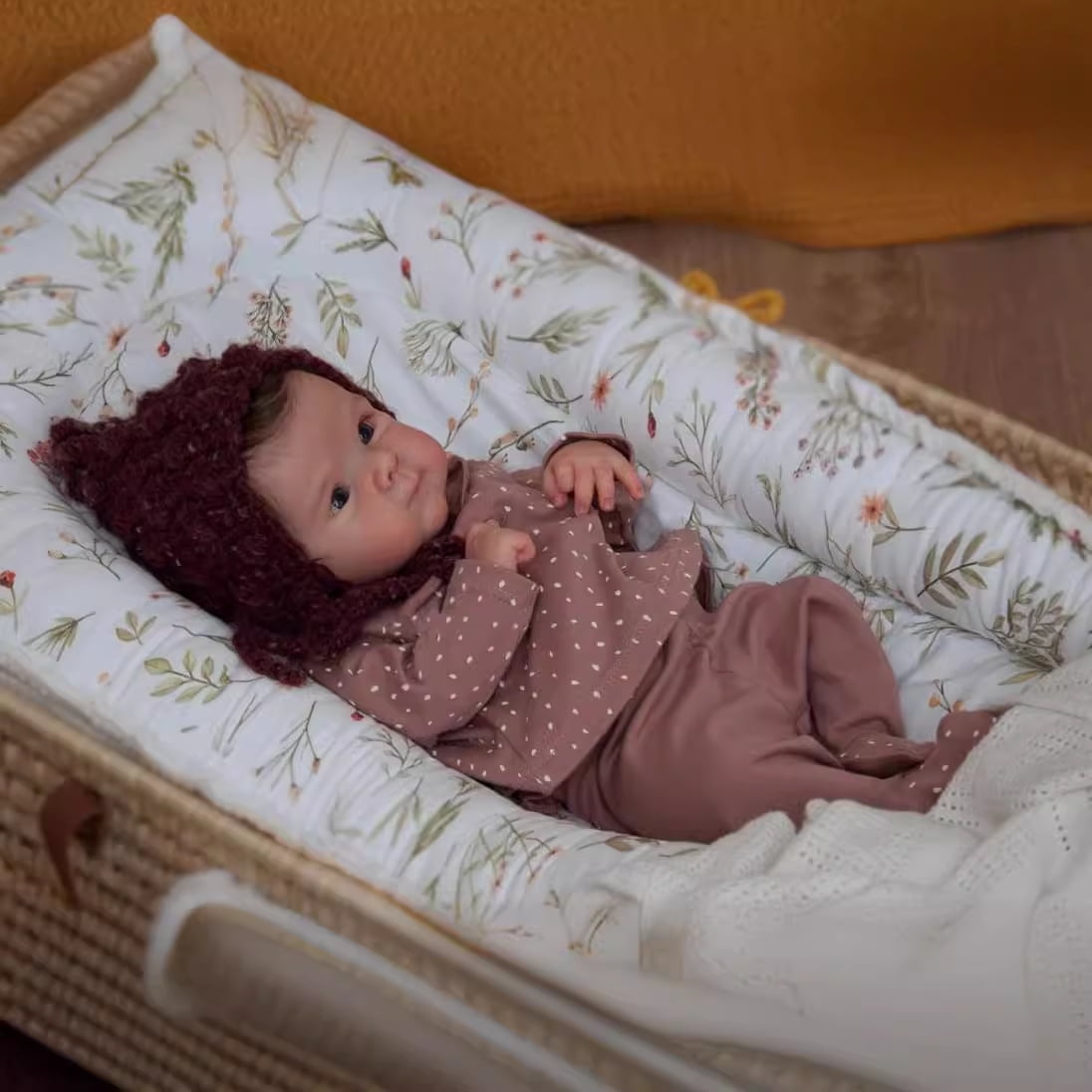 Lifelike Reborn Baby Dolls Bettie, 18 Inch Cute Newborn Baby Doll Poseable Real Life Baby Dolls Girls with Gift Box for 3+ Year Old