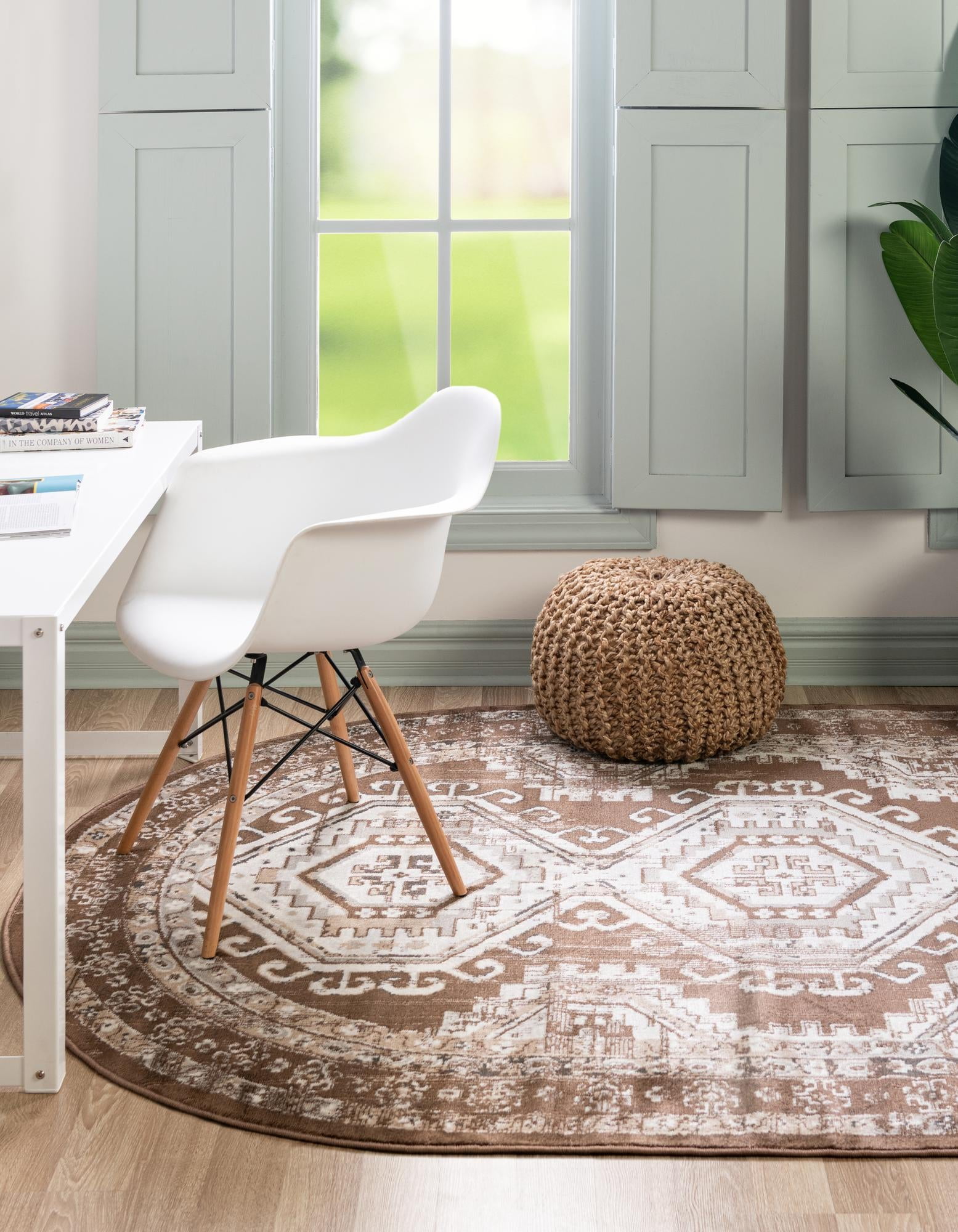 Charlotte Collection Rug 5' x 8' Oval Brown LowPile Rug