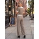 thumbnail image 3 of Conjunto Casual para Mujer 2 Piezas Blusa Crop con Botones Decorativos y Pantalón Palazzo de Pierna Ancha, 3 of 5