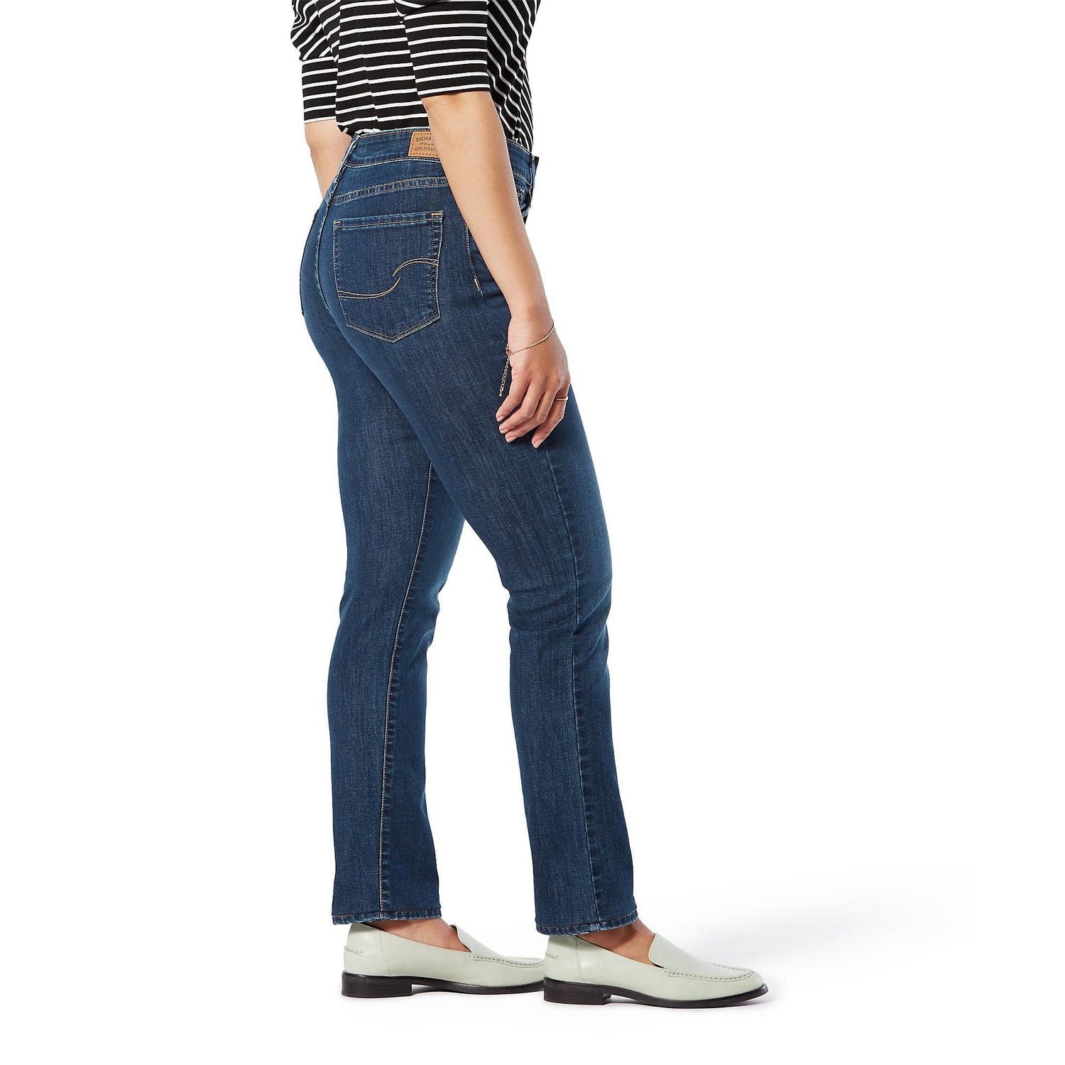 Levi Strauss Signature™ Women's Mid Rise Straight Jeans, Available sizes: 2 – 18